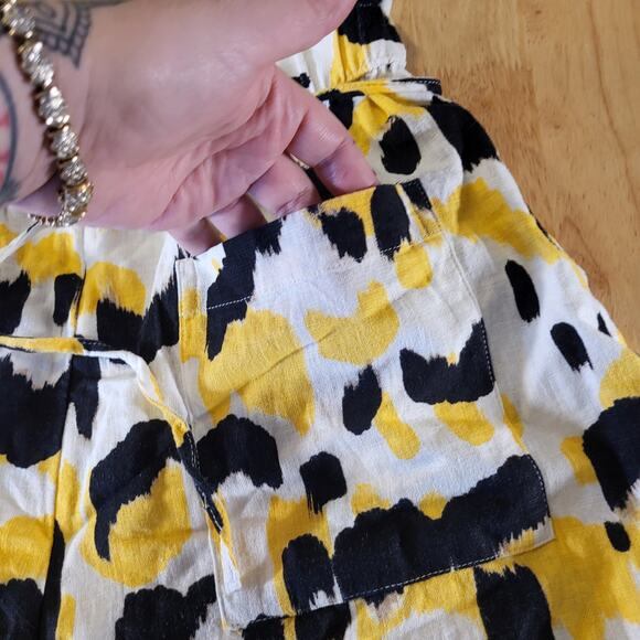 Who What Where Linen Rayon Yellow & Black Abstract Elastic Waist Shorts Small - Picture 4 of 9